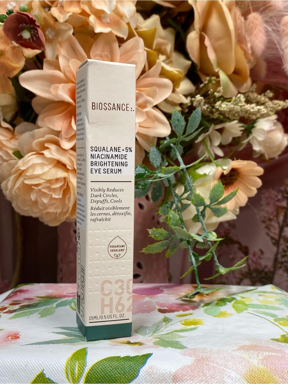 Biossance Squalane + 5% Niacinamide Brightening Eye Serum – Cream